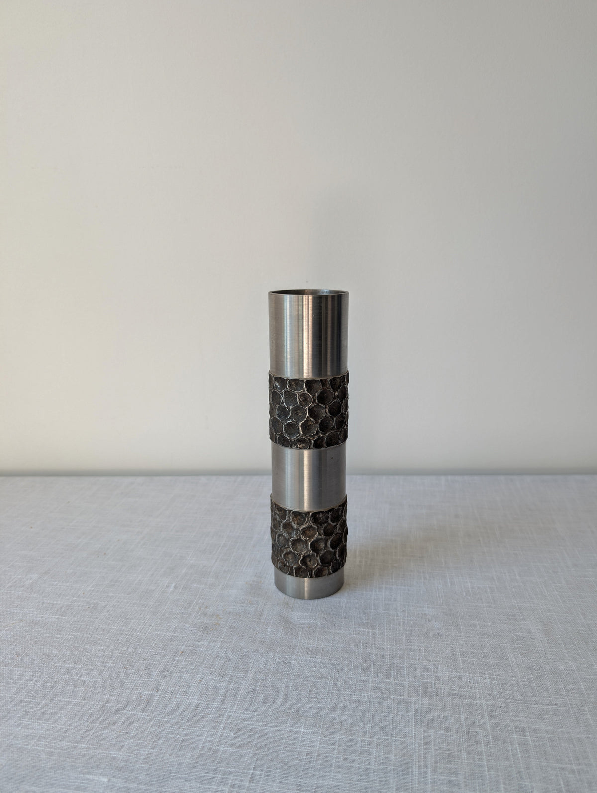 Brutalist Turned-Steel Vase with Textured Bands, photograph 1