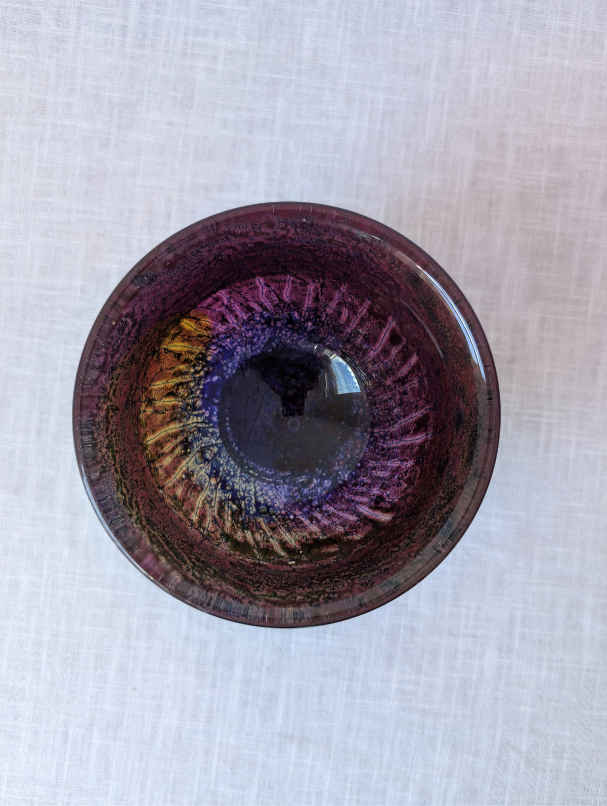 Göran Wärff for Kosta Boda, Plum-Purple Art Glass Bowl, photograph 6