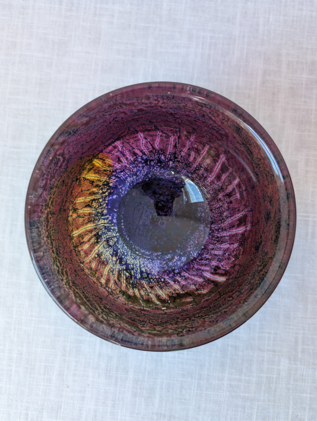 Göran Wärff for Kosta Boda, Plum-Purple Art Glass Bowl, photograph 8