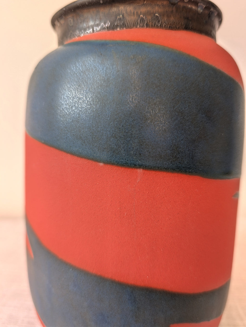 Akaliko Vermilion Zebra Striped Ceramic Vase, photograph 7