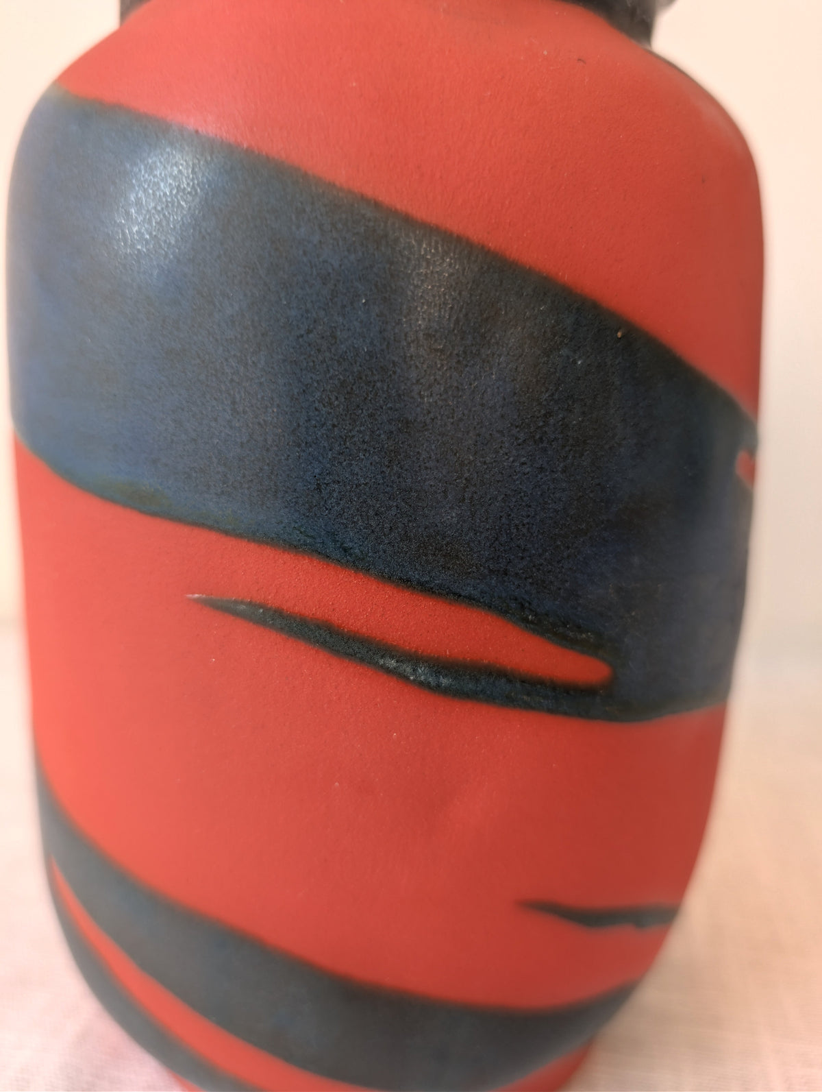 Akaliko Vermilion Zebra Striped Ceramic Vase, photograph 8