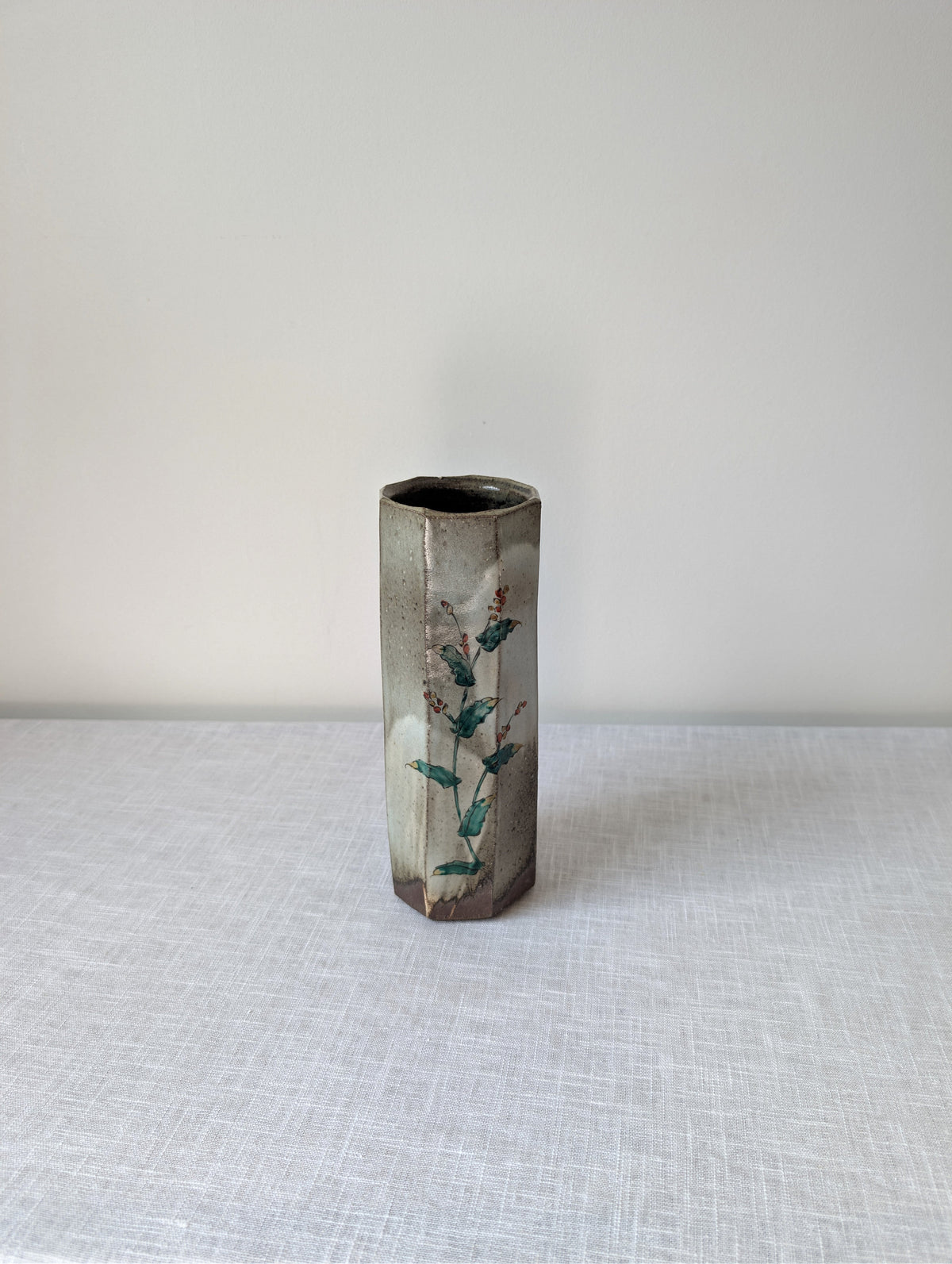 Faceted Grey-Green Ceramic Vase with Botanical Decoration, photograph 1